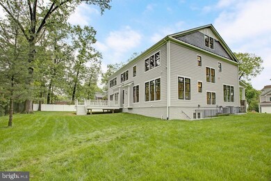 1922 Byrd Rd, Vienna, VA 22182 - photo 2