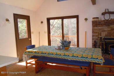 3017 Braintree Ct, Bushkill, PA 18324 - photo 3