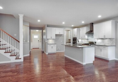 178 Stonehaven Dr, Weymouth, MA 02190 - photo 4