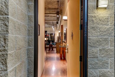 505 Bastrop St unit 302, Houston, TX 77003 - photo 3