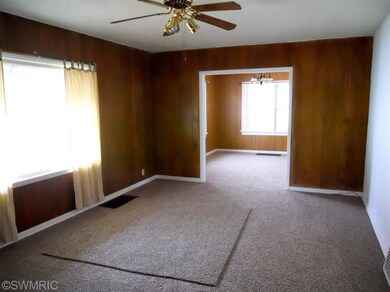 1119 Lake St, Niles, MI 49120 - photo 2