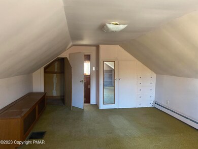 221 Summit Ave, Pocono Summit, PA 18346 - photo 7