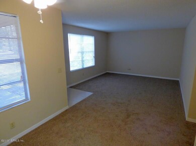 Living Room-Dining Room 3