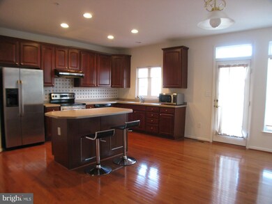4552 Hidden Stream Ct unit 44, Owings Mills, MD 21117 - photo 7