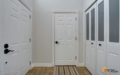 Large Open Entry