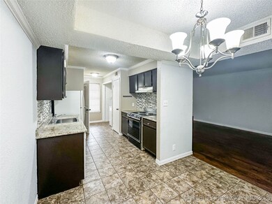 2213 E 67th St unit 1405, Tulsa, OK 74136 - photo 3