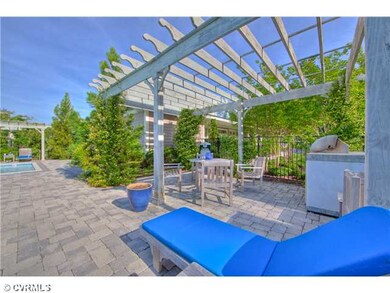 Pool - Grilling Area at the Pool!