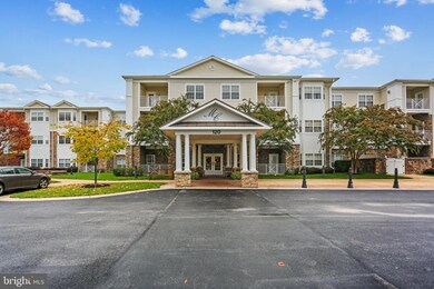 Mill Crossing unit 300, Frederick, MD 21702 - photo 2