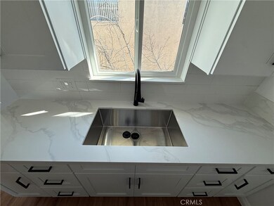 7159 Greeley St unit F, Los Angeles, CA 91042 - photo 3