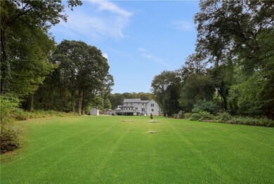 1615 Boston Neck Rd, Saunderstown, RI 02874 - photo 4