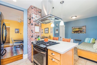 112 Lincoln Ave unit 2, Portsmouth, NH 03801 - photo 4