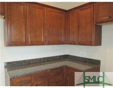 Kitchen. Beautiful granite counters