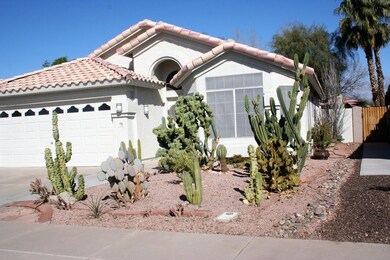 756 E Gary Dr, Chandler, AZ 85225 - photo 2