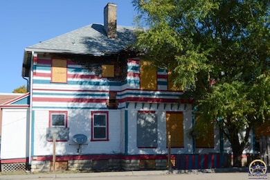 1021 SW Polk St, Topeka, KS 66612 - photo 3