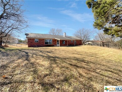 1609 E Robertson Ave, Copperas Cove, TX 76522 - photo 5