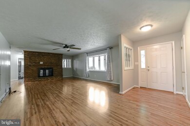 23344 Kingston Creek Rd, California, MD 20619 - photo 4