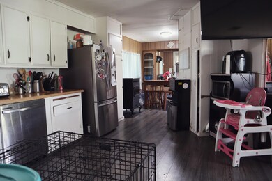 27795 Ave 146 unit C, Porterville, CA 93257 - photo 4