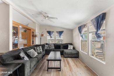 1030 E S unit 114, Palmdale, CA 93550 - photo 4