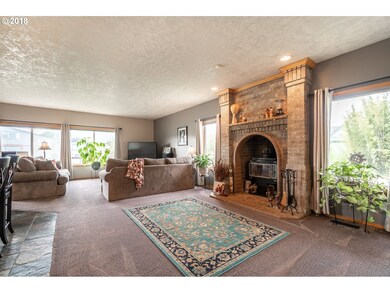 22600 NE Sunnycrest Rd, Newberg, OR 97132 - photo 6