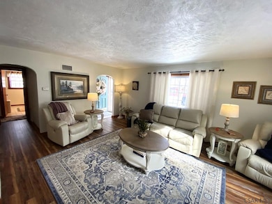 446 Dickinson St, Johnstown, PA 15905 - photo 6