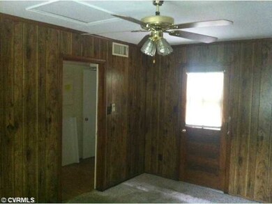 Den/Family/Great Room - Family Room