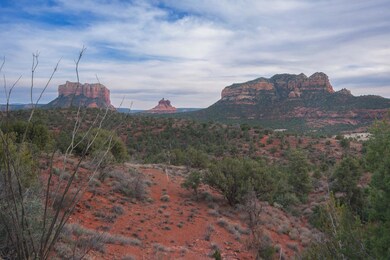 Courthouse Butte & Bell Rock