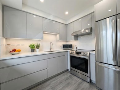 3081 NW 47th Terrace unit 202, Lauderdale Lakes, FL 33313 - photo 5