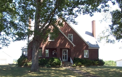 212 Johns Run Creek Rd, Chatham, VA 24531 - photo 2