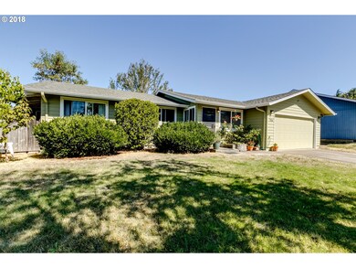 706 Hamilton St, Springfield, OR 97477 - photo 3