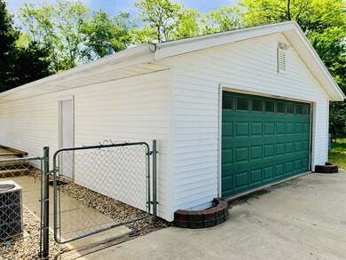 26106 Grant Rd, South Bend, IN 46619 - photo 5