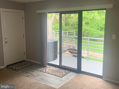 80 Ashlar Hill Ct, Parkville, MD 21234 - photo 7