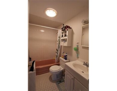 38 Winchester St unit 2, Brookline, MA 02446 - photo 6