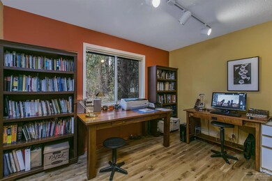 2326 NW Torsway St, Bend, OR 97701 - photo 7