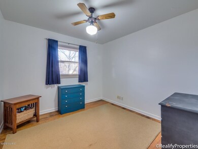 1900 Carlton Ave NE, Grand Rapids, MI 49505 - photo 6