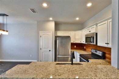 379 Foxtrot Ln, Potosi, TX 79602 - photo 6