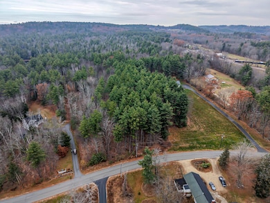 7 Dow Rd, Mont Vernon, NH 03057 - photo 2