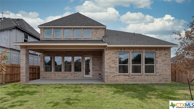 10102 Harr Knoll, San Antonio, TX 78224 - photo 7