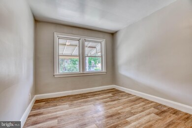 320 Gwynn Ave unit 1, Baltimore, MD 21229 - photo 7