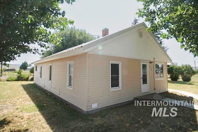 308 Somerville St, Jordan Valley, OR 97910 - photo 7