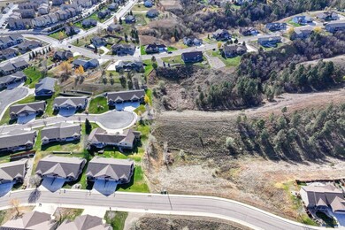 335 Enchanted Pines Dr, Rapid City, SD 57701 - photo 3