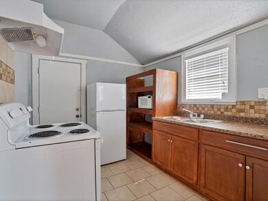 864 Ringold St, Houston, TX 77088 - photo 6