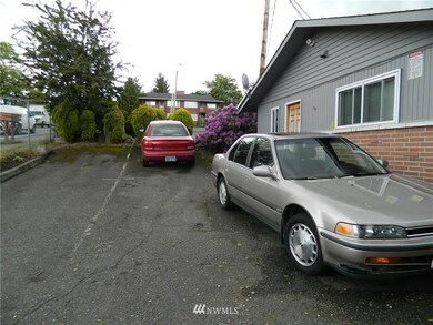 2811 S 216th St unit 4,5,6, Des Moines, WA 98198 - photo 3