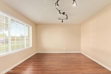 503 E Pebble Beach Dr, Tempe, AZ 85282 - photo 7