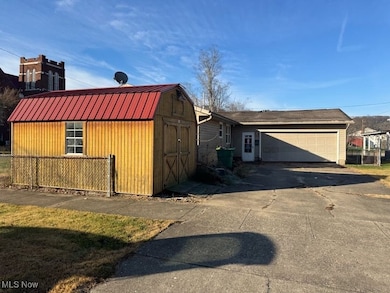 675 Jefferson Ave, Cambridge, OH 43725 - photo 2