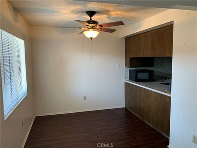 12240 Carnation Ln unit D, Moreno Valley, CA 92557 - photo 5
