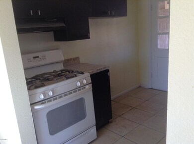 3128 W Cypress 12