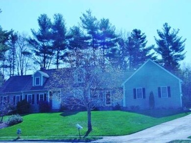 28 Dogwood Cir, Holden, MA 01520 - photo 3