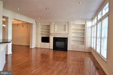 18330 Buccaneer Terrace, Leesburg, VA 20176 - photo 4