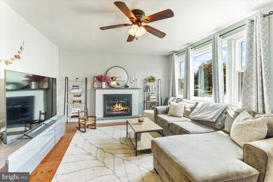 44 S Malin Rd, Broomall, PA 19008 - photo 7