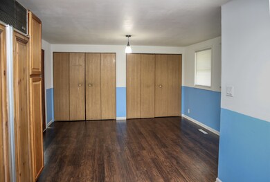 128 Toro Cir, Carpentersville, IL 60110 - photo 5